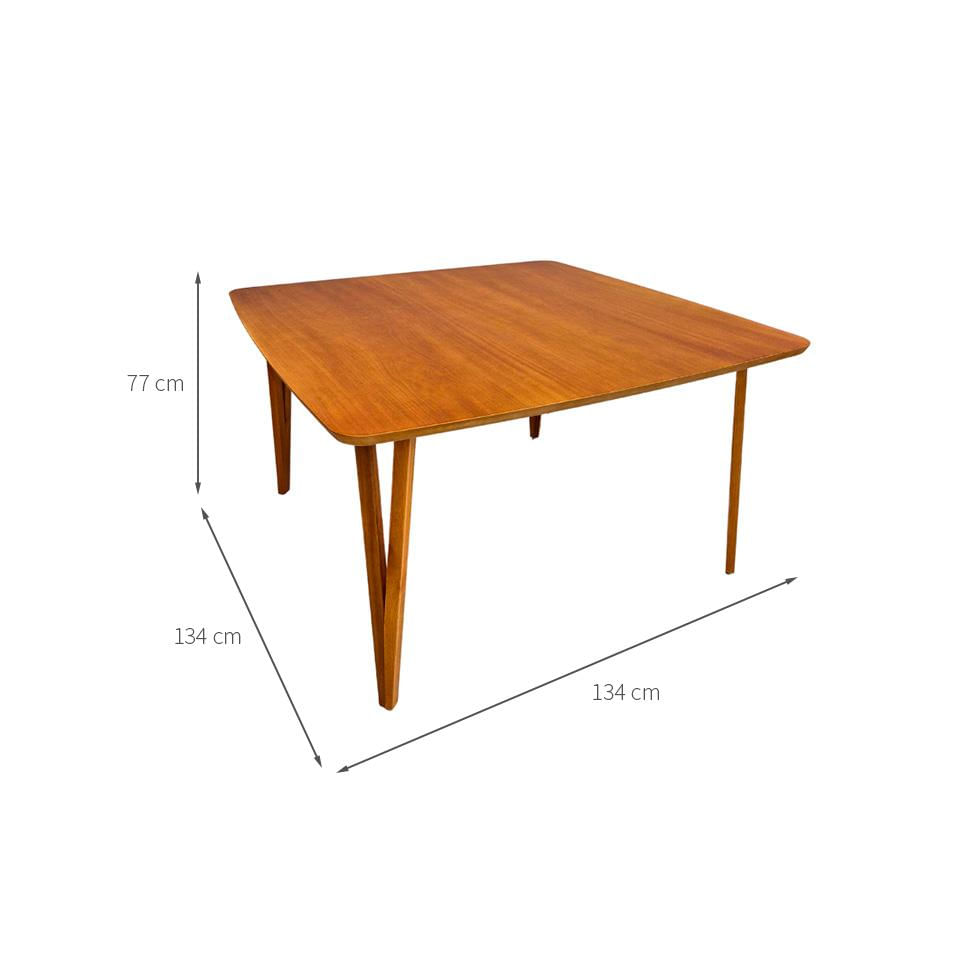 Mesa de Jantar Quadrada com Tampo MDF Laminado Prisma Marrom 134 cm