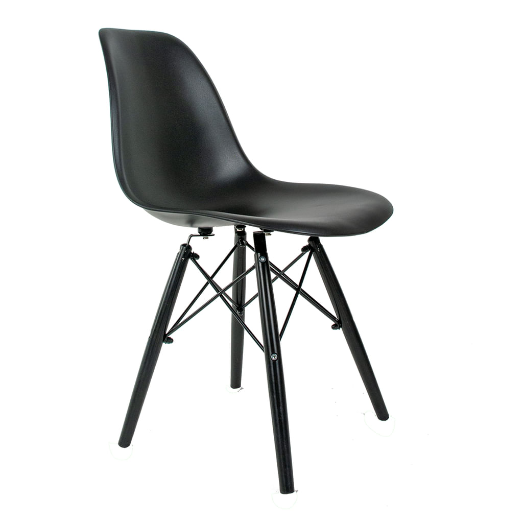 Cadeira Eames Pp Preta Pés Em Polipropileno