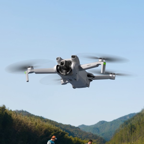 Encontraproduto.com.br - Drone DJI Mini 3 Multilaser (DJI RC-N1) + Fly More Combo