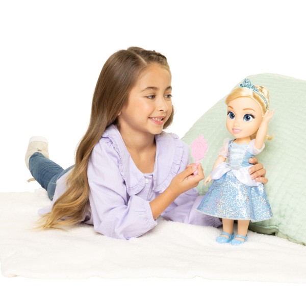 Encontraproduto.com.br - Boneca Princesas Disney Articulada Cinderela Multikids - BR1915