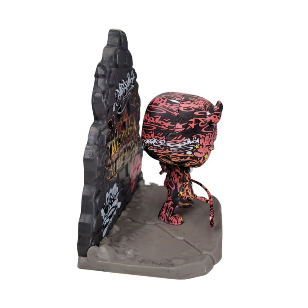 Encontraproduto.com.br - Funko Pop Demolidor Daredevil Street Art - Funko