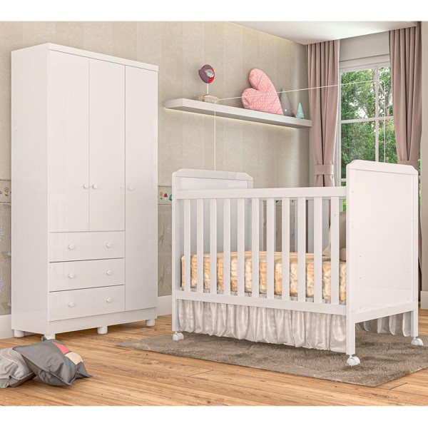 Quarto de Bebê Berço Cloe e Guarda Roupa 3 Portas Móveis Peroba