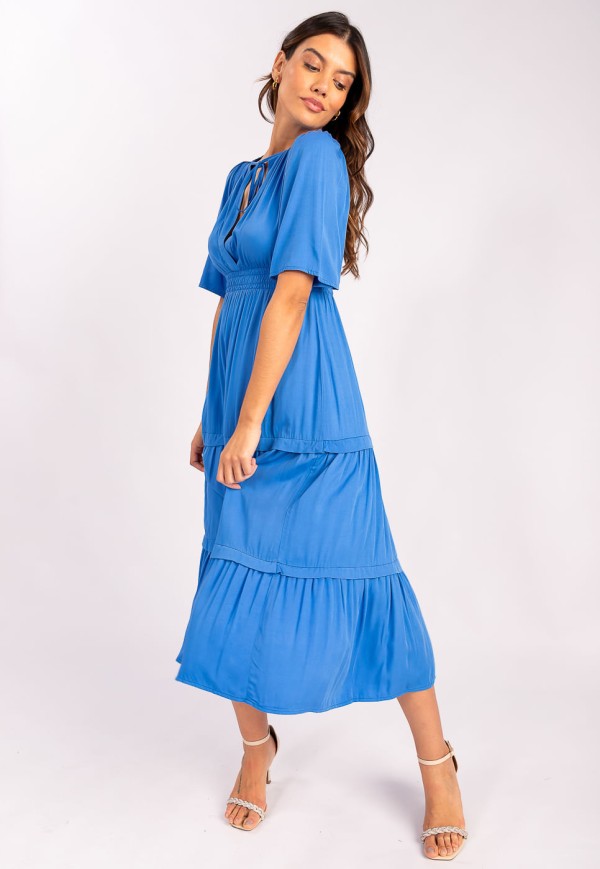 Vestido Midi Decote com Amarração em Viscose Azul Acqua