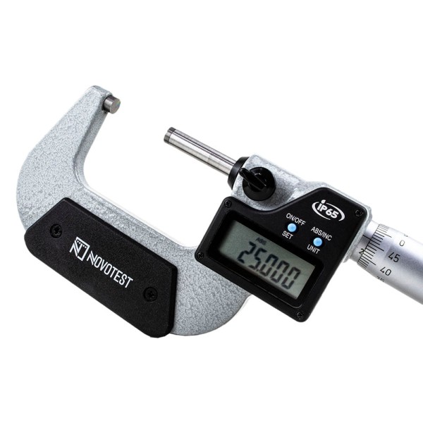 Encontraproduto.com.br - Micrômetro Externo Digital IP65 Capacidade 25 a 50mm Resolução 0,001mm Exatidão +/-0.002mm NOVOTEST.BR DM-231102