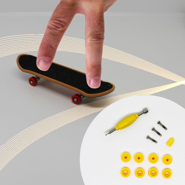 Encontraproduto.com.br - Kit Com 4 Skates Colecionáveis e Ferramentas Extremo e Radical Toyng