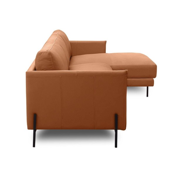 Encontraproduto.com.br - Sofá Decorativo Karine 5 Lugares Sala De Estar 330cm Com Chaise Pés Em Aço Couro Conhaque
