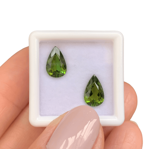 Turmalina Verde Gota Par 2,75ct