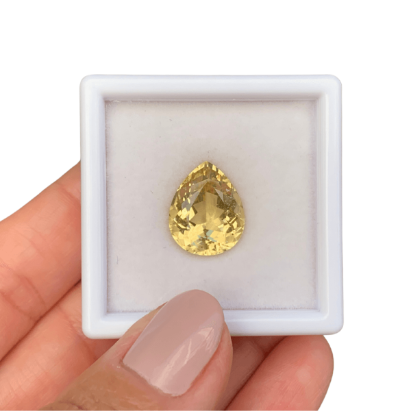 Encontraproduto.com.br - Berilo Amarelo Gota 7,73ct