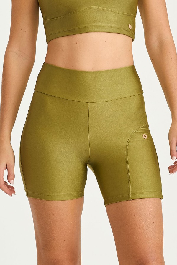 Short Adaptiv Trilobal Com Bolso Verde Pistache