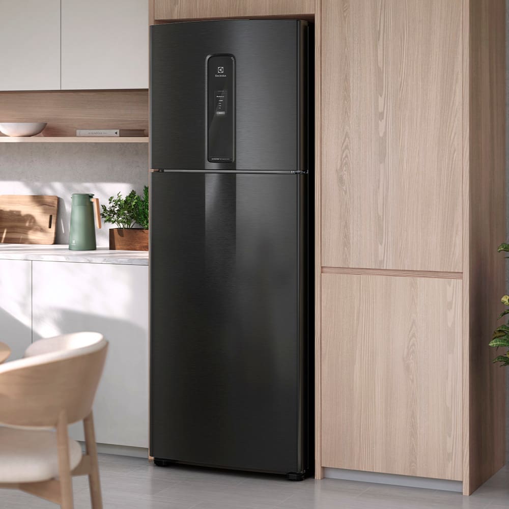 Encontraproduto.com.br - Geladeira Electrolux Frost Free Inverter 480L Efficient com AutoSense SmartBivolt Duplex cor Black Inox Look (IT70B)