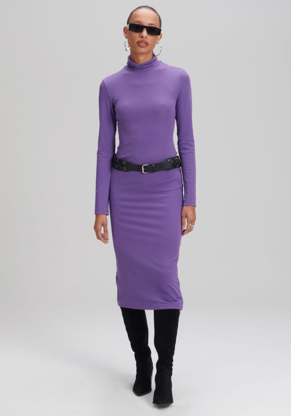 Vestido Canelado Super Midi Com Fenda