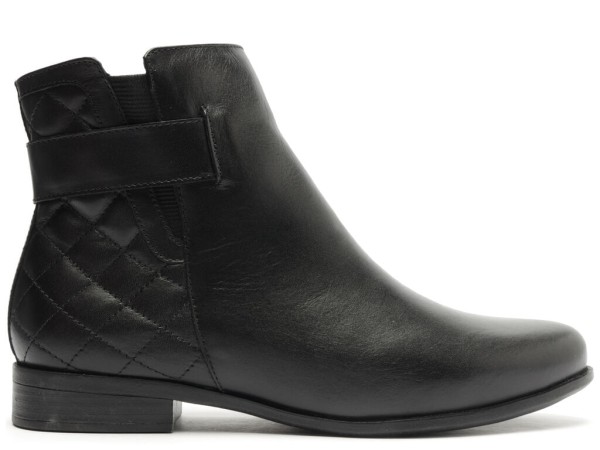 Encontraproduto.com.br - Bota Arezzo Preta Couro Cano Curto Matelassê 10693