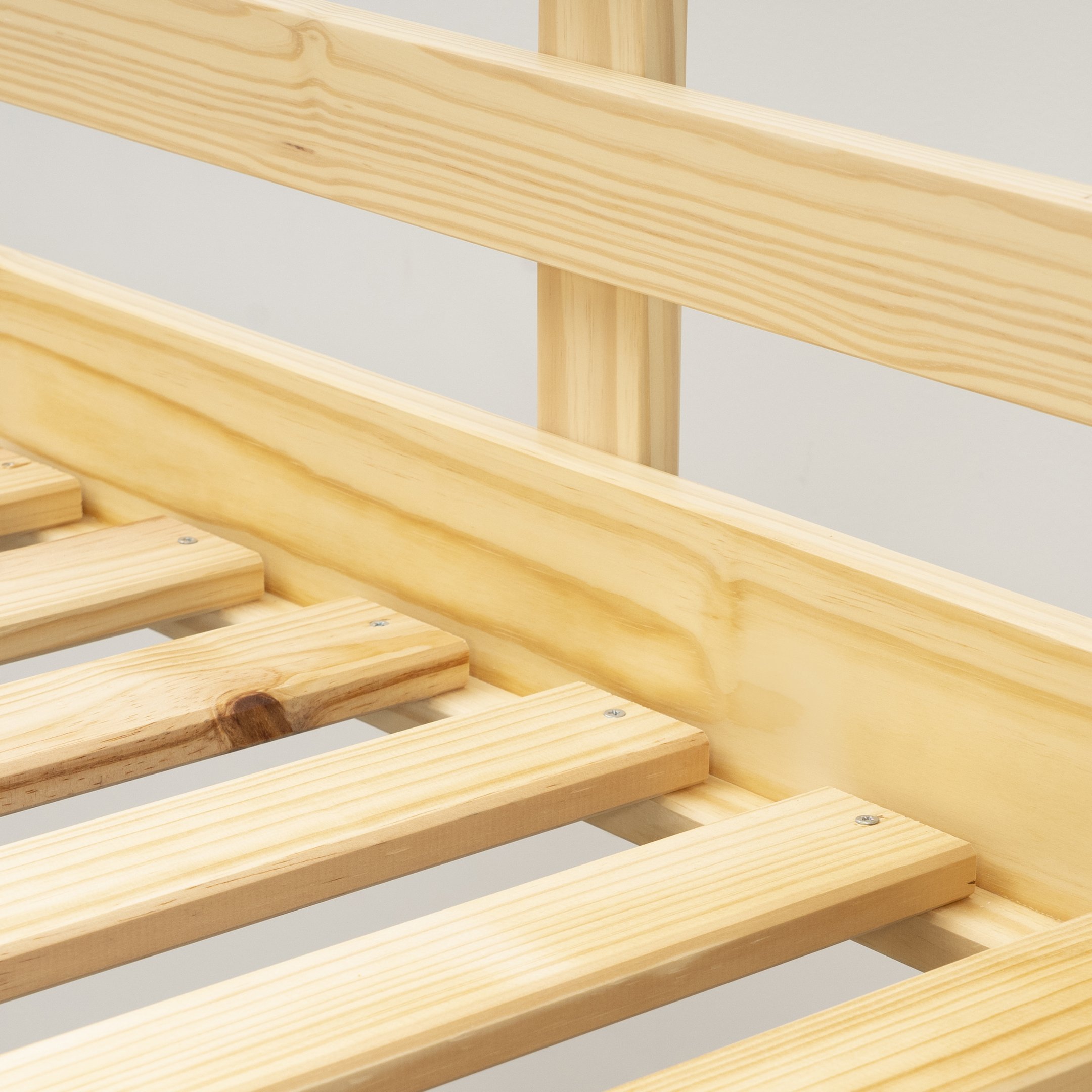 Encontraproduto.com.br - Cama Alta Infantil Divertida Com Escorregador Transversal Casatema Branco-natural