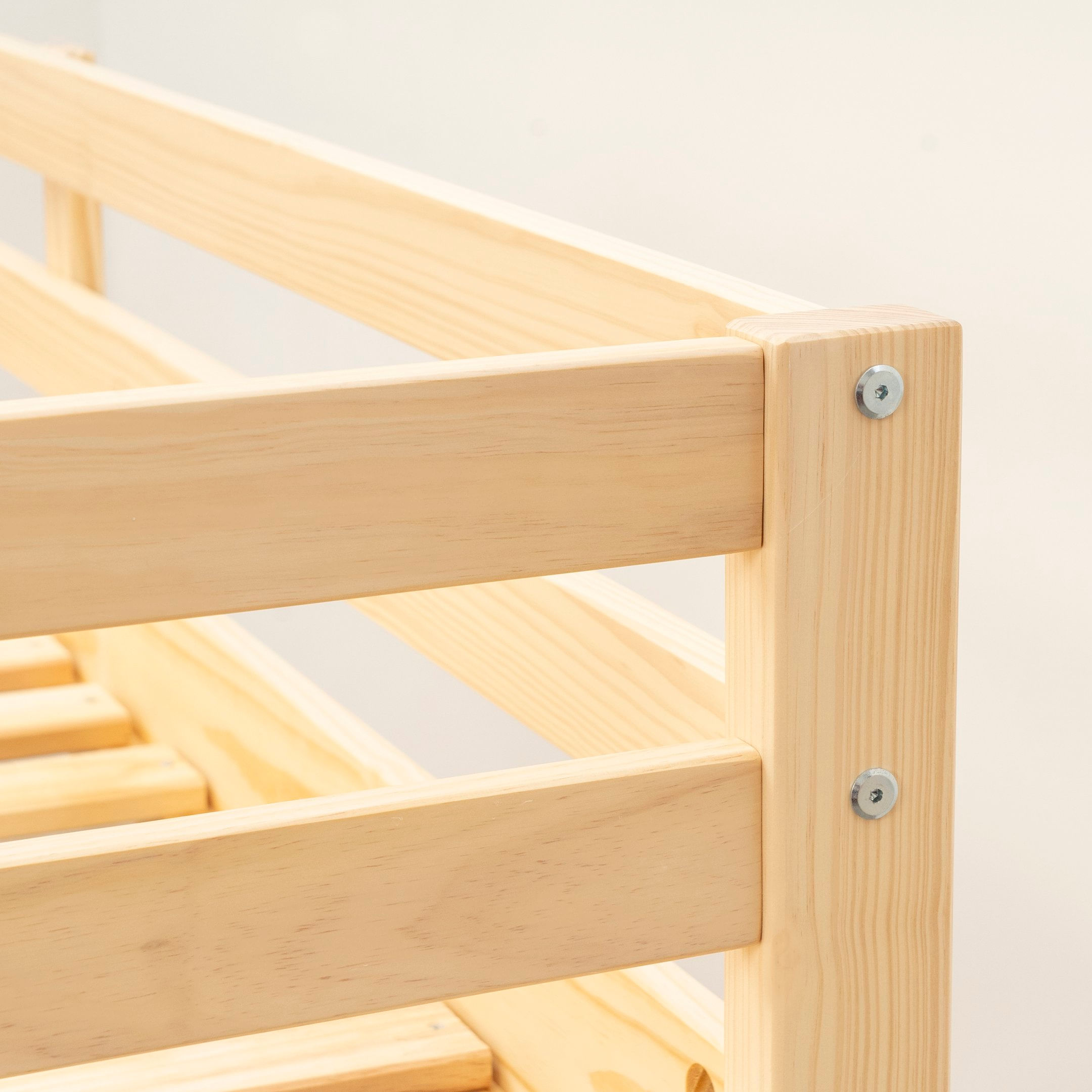 Encontraproduto.com.br - Cama Alta Infantil Divertida Com Escorregador Transversal Casatema Branco-natural