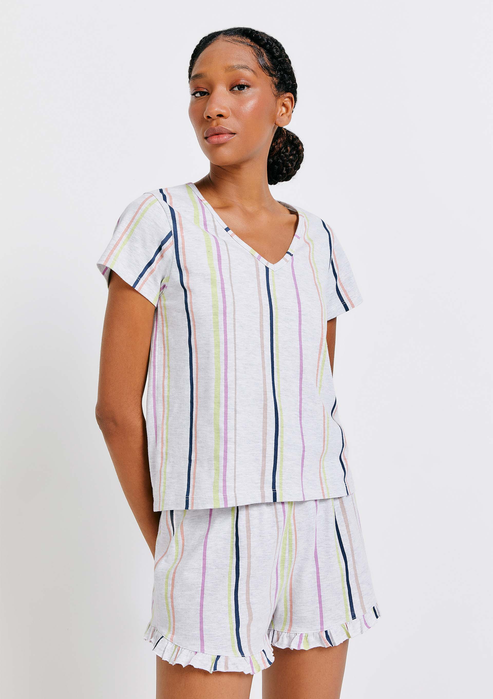Pijama Curto Feminino Estampado Decote V - Cinza