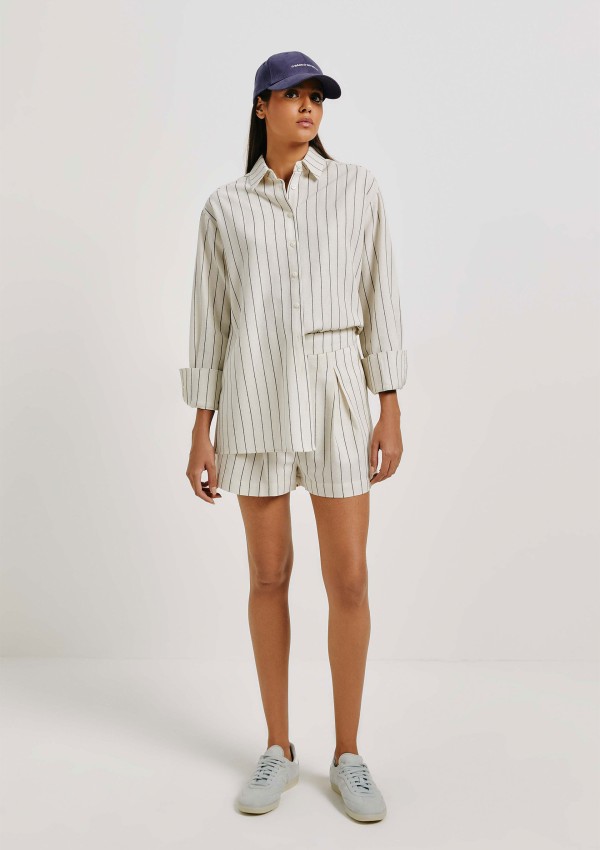 Camisa Feminina Oversized Manga Longa Fio Tinto - Off white