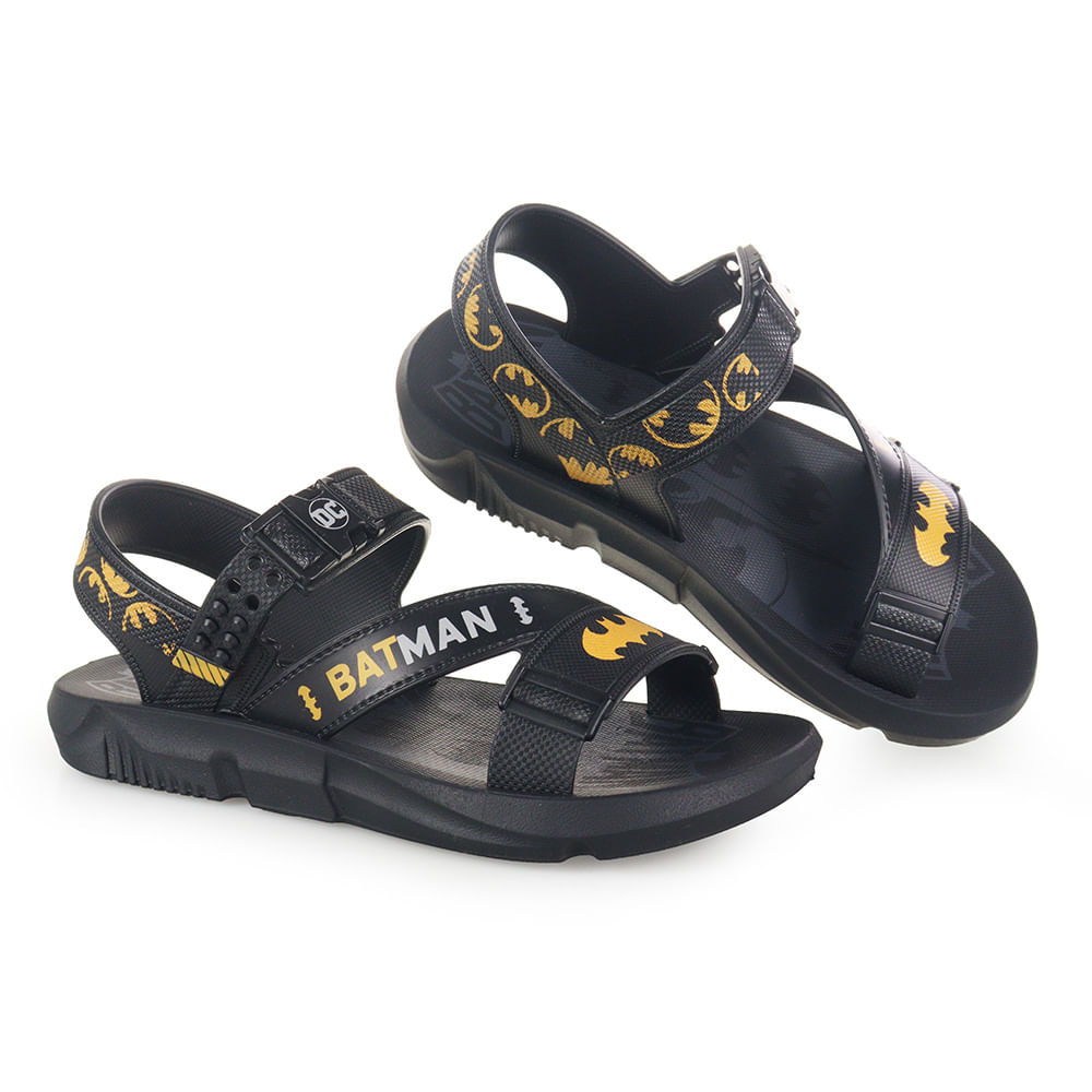 Encontraproduto.com.br - Sandália Infantil Masculina Grendene  Batman + Lançador - 23111-be988