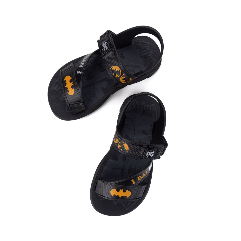 Encontraproduto.com.br - Sandália Infantil Masculina Grendene  Batman + Lançador - 23111-be988