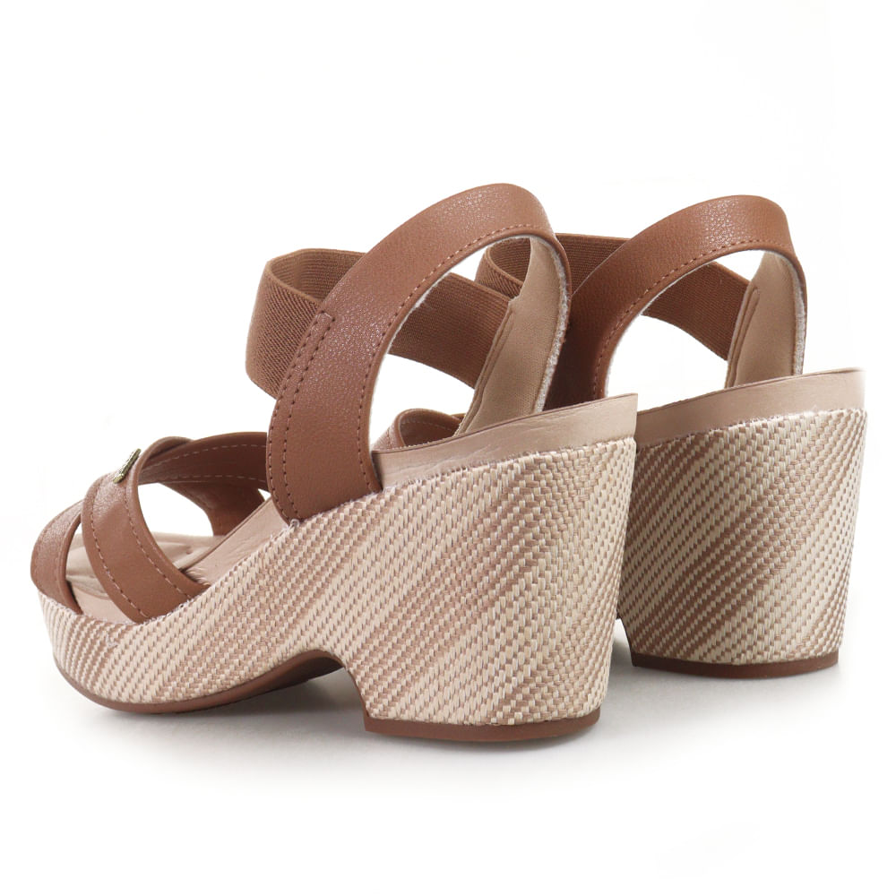 Encontraproduto.com.br - Sandália Feminina Modare Anabela - 713721725336