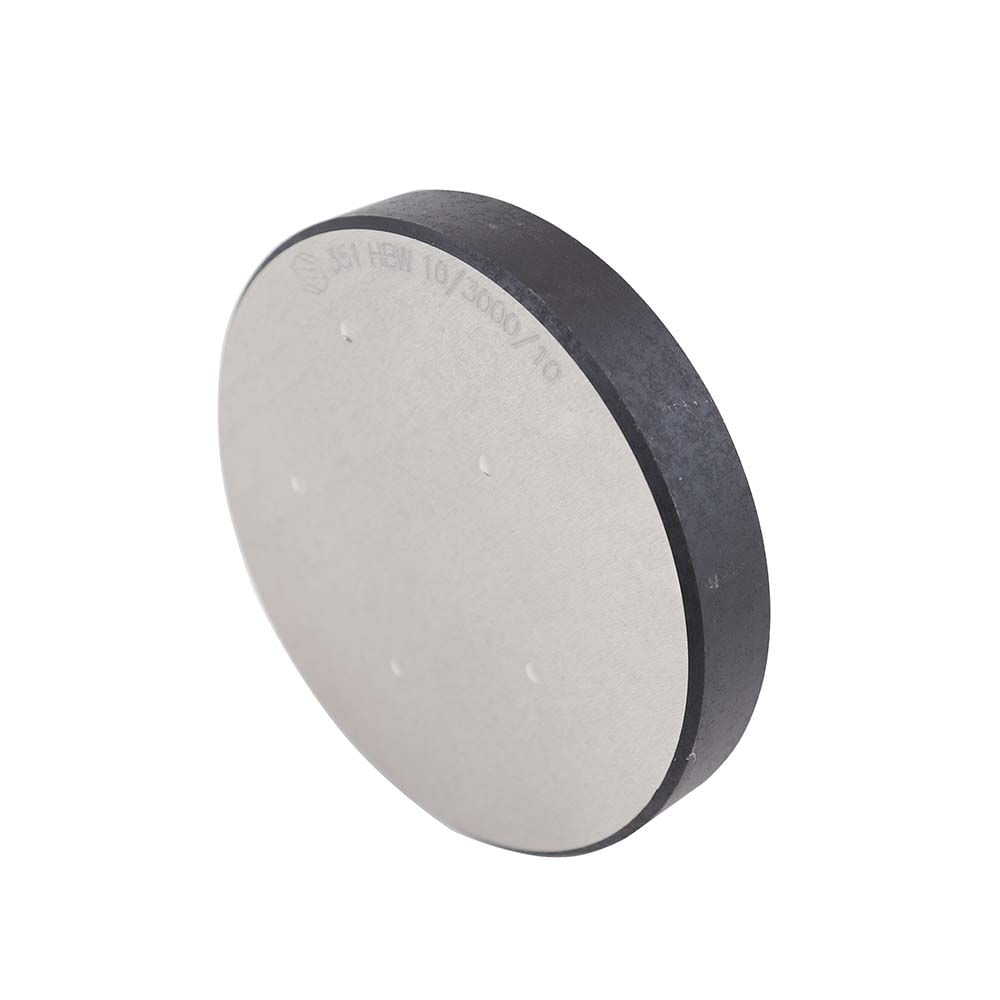 Encontraproduto.com.br - Bloco padrão de dureza Brinell HB 400 ±50 HB esfera 10 mm carga 3000 Kgf Novotest.br SC400HBW-3000