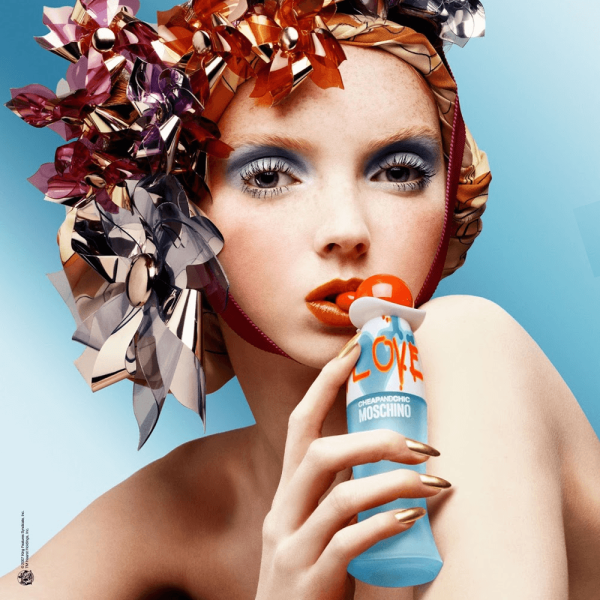 Encontraproduto.com.br - Moschino Cheap & Chic I Love Love Edt 100 Ml Para Feminino