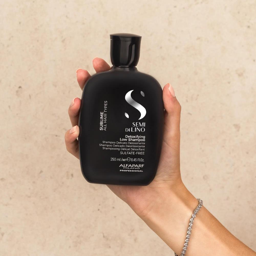 Encontraproduto.com.br - Alfaparf Semi di Lino Sublime Detoxifying Low Shampoo 250ml