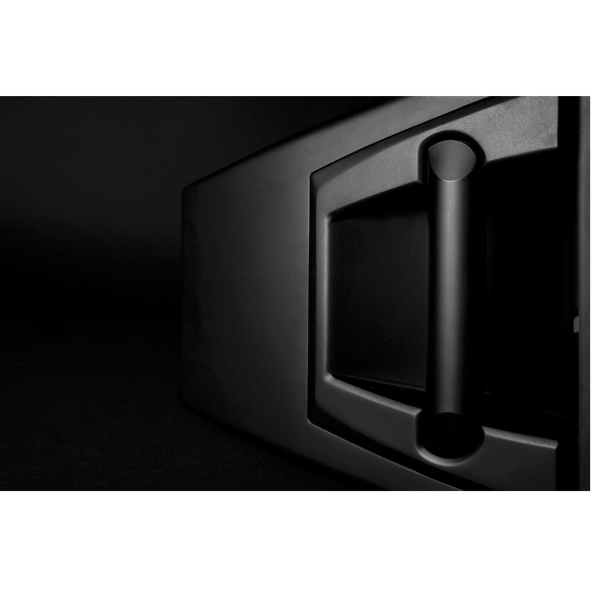 Encontraproduto.com.br - Caixa Line Array Ativa Spl Max. 135Db HDL-20A 220v- RCF