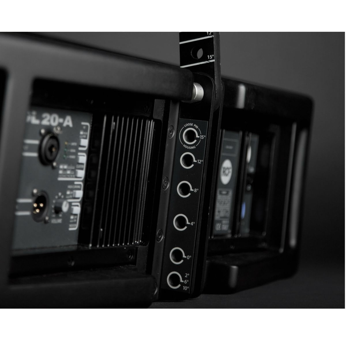Encontraproduto.com.br - Caixa Line Array Ativa Spl Max. 135Db HDL-20A 220v- RCF