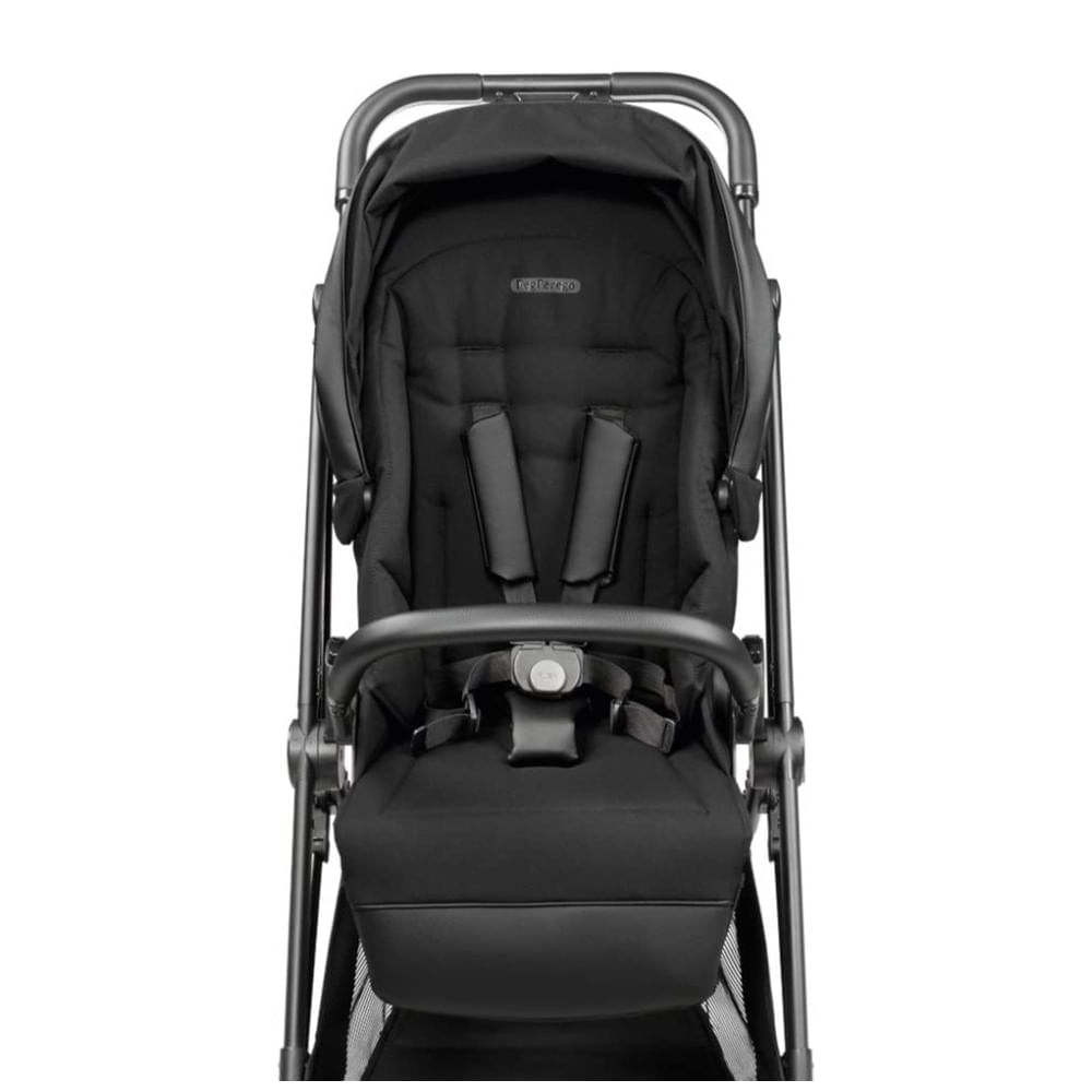 Encontraproduto.com.br - Carrinho de Bebê com Assento Grande, Confortável e Reclinável, Peg Perego Vivace, Preto