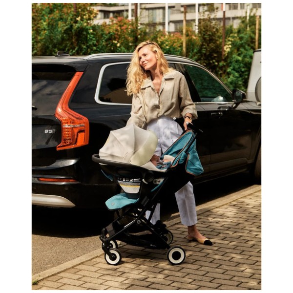 Encontraproduto.com.br - Cadeira de Bebe para Carro com Proteção Linear Contra Impactos Laterais, Apoio de Cabeça Ajustável em 11 Posições e Base Safelock, Cybex Aton G, Cinza