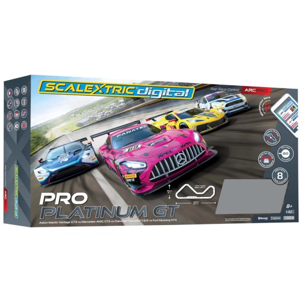 Pista de Corrida Slot Car, Escala 1:34 com 4 Carros de Alta Velocidade e 4 Controle Remoto para Crianças Acima de 4 Anos, Scalextric C1436T, Colorido