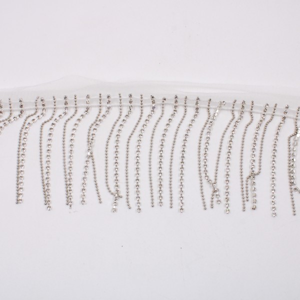 Encontraproduto.com.br - FRANJA CORRENTE DE STRASS 8CM EM POLIESTER E FERRO COM 9,10 METROS