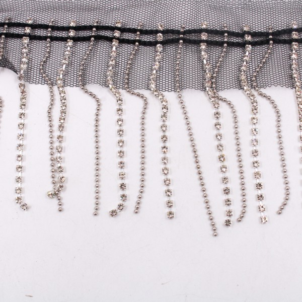 Encontraproduto.com.br - FRANJA CORRENTE DE STRASS 8CM EM POLIESTER E FERRO COM 9,10 METROS