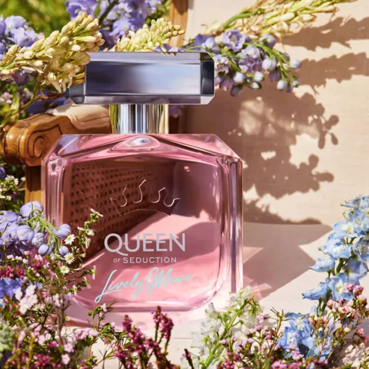 Encontraproduto.com.br - Perfume Banderas Queen Of Seduction Lively Muse Feminino Eau de Toilette 80 ml