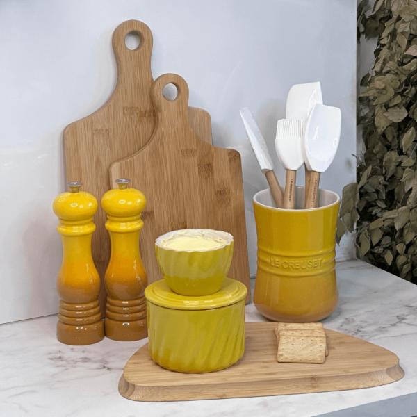 Encontraproduto.com.br - Porta Utensílios Signature Nectar  1,1 Litros Le Creuset
