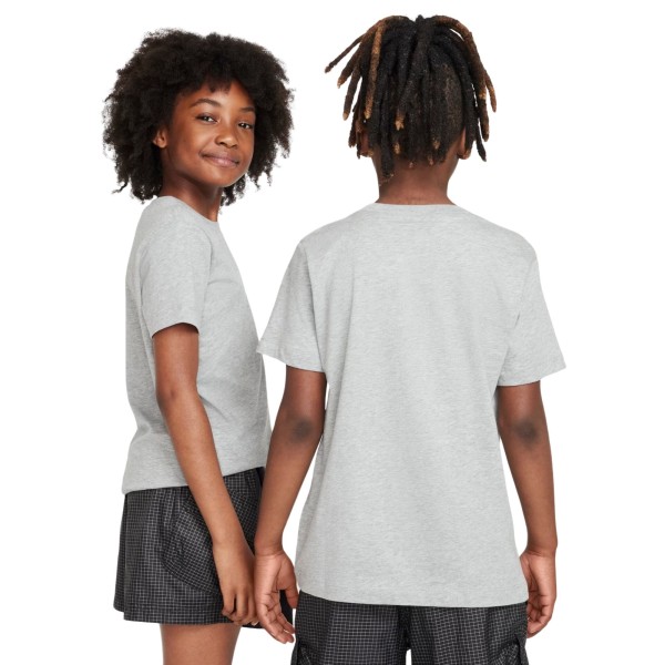 Encontraproduto.com.br - Camiseta Nike Sportswear Futura Tee Infantil - Cinza