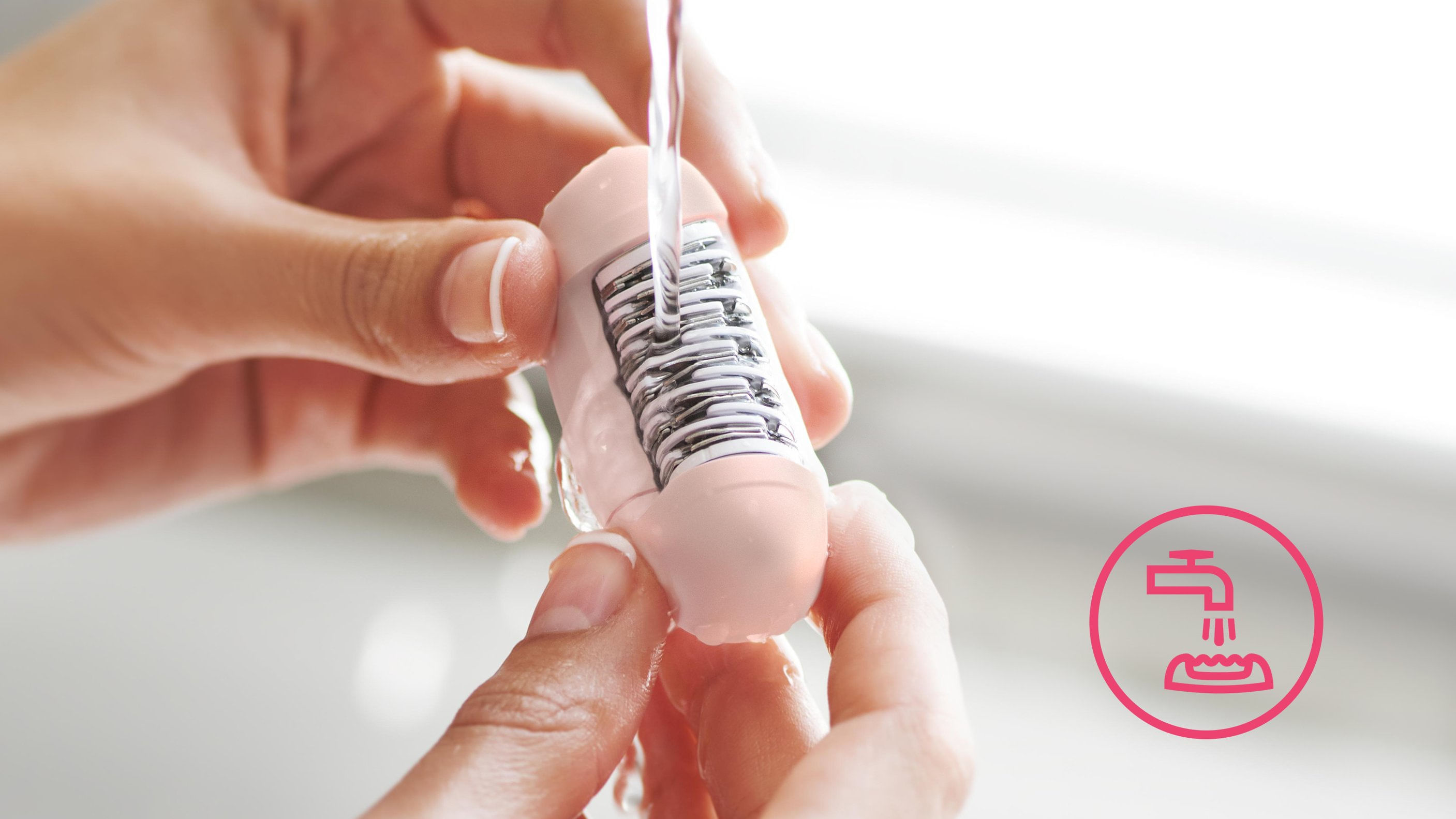 Encontraproduto.com.br - Removedor Elétrico Satinelle Essential BRE285/00  - Rosa