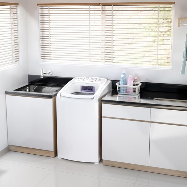 Encontraproduto.com.br - Lavadora de Roupas Automática Electrolux 11kg Essencial Care LES11 com 10 Programas de Lavagem Branca