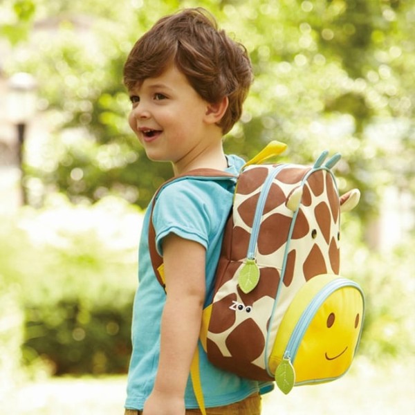 Encontraproduto.com.br - Mochila Infantil Zoo Girafa Skip Hop