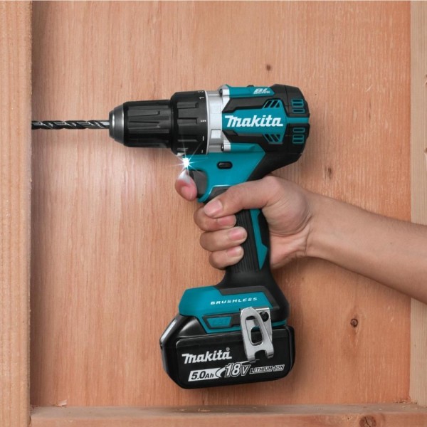 Encontraproduto.com.br - Parafusadeira Furadeira 13mm Sem Fio 18v Torque 54n.m Com Motor Bl Resistência água Ddf484z Makita