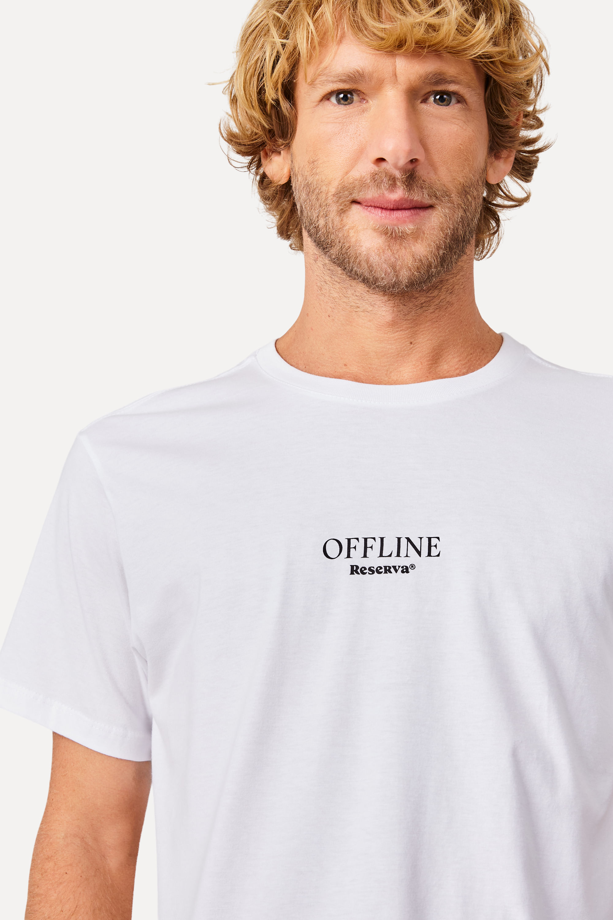 Camiseta Slim Estampada Offline