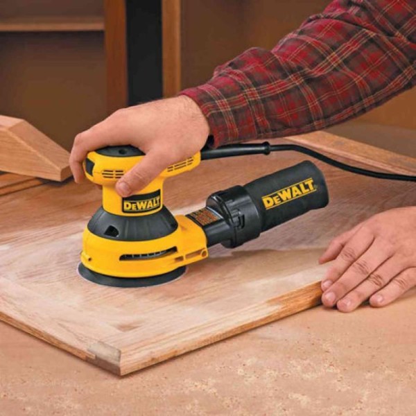 Encontraproduto.com.br - Lixadeira Dewalt Roto Orbital 5 127 V
