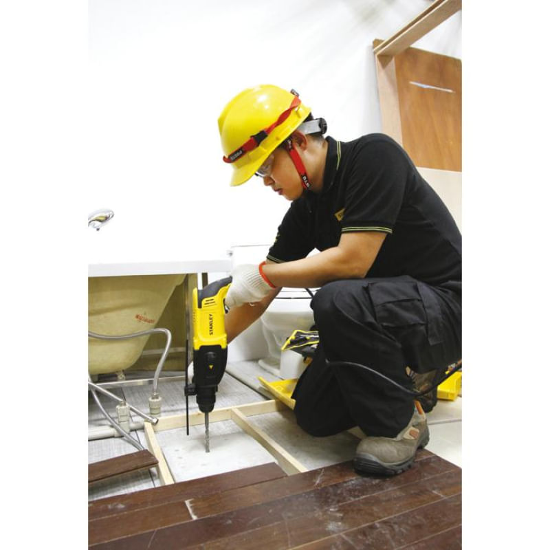Encontraproduto.com.br - Martelete Stanley Sds Plus 3 Modos 2,4 Joules 800w 26mm 220v