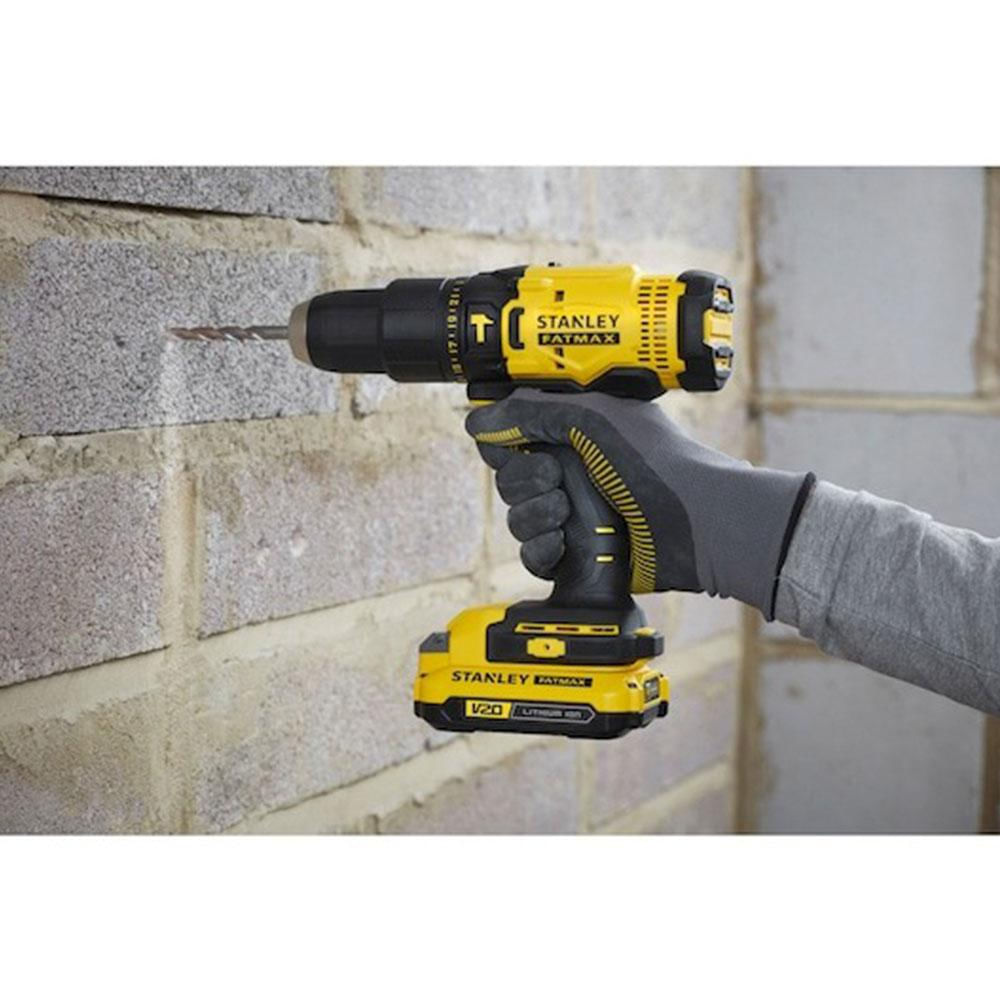 Encontraproduto.com.br - Parafusadeira E Furadeira De Impacto Stanley 1/2 13mm Duas Baterias SCD711C2K-BR