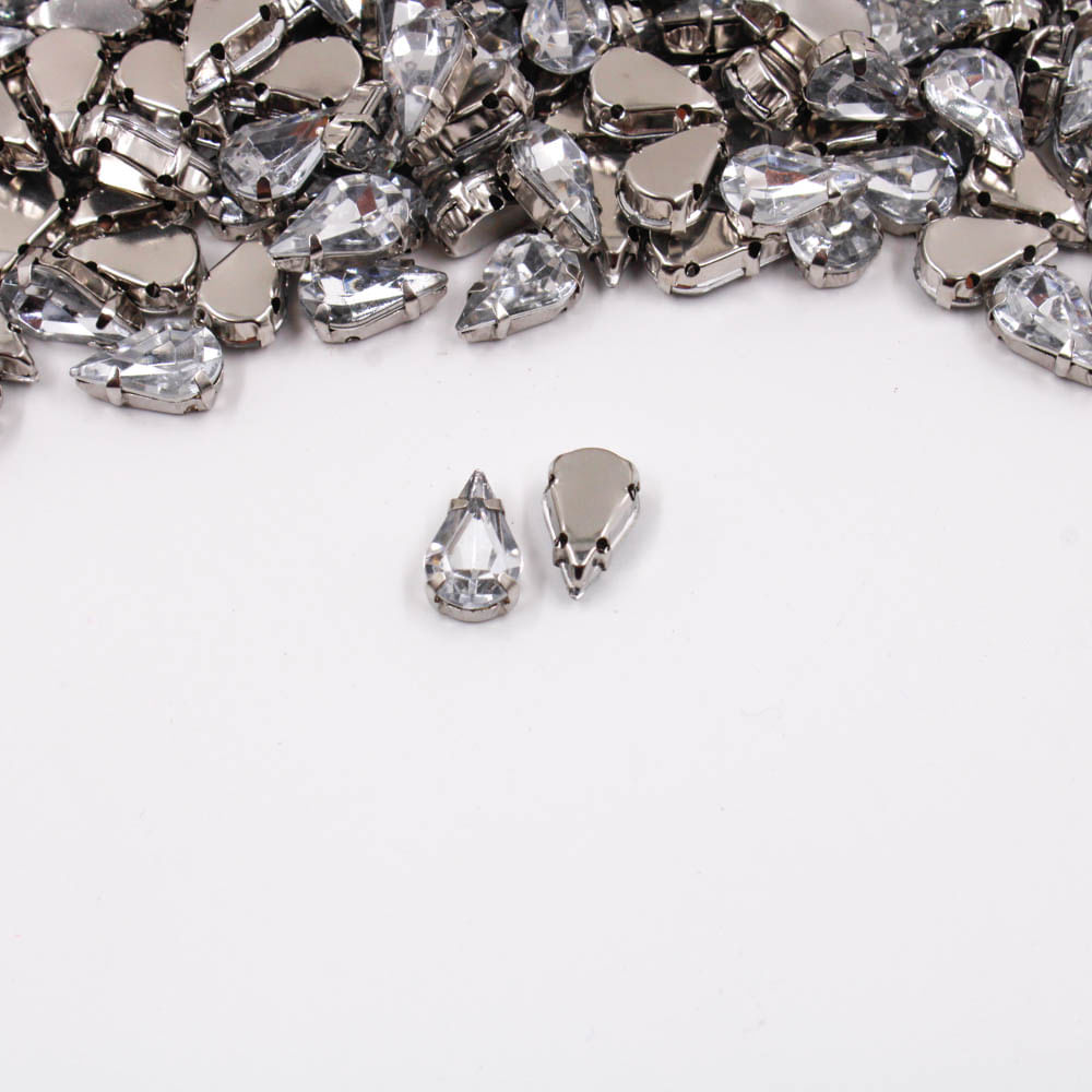 Encontraproduto.com.br - CHATON ENGRAMPADO GOTA 8X13MM ACRILICO COM 50 PEÇAS