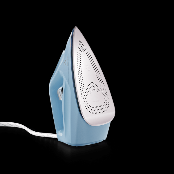 Encontraproduto.com.br - Ferro de Passar com Estação à Vapor Refine 700 Electrolux (E7SS1-4DBL)