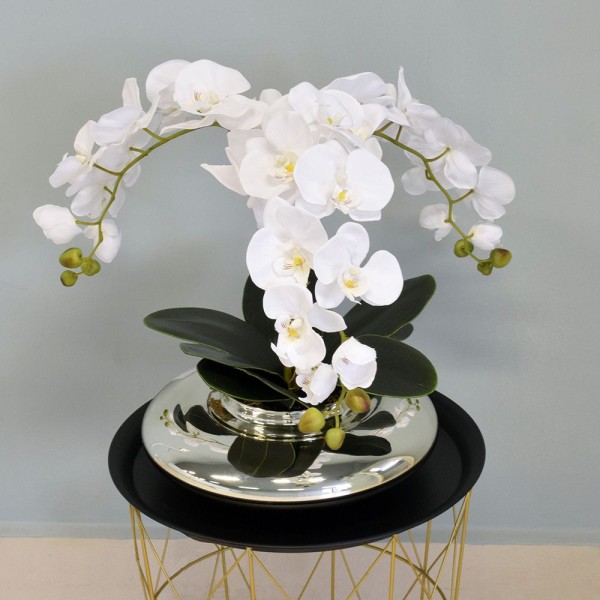 Encontraproduto.com.br - Arranjo com Três Orquídeas Brancas no Vaso Terrário Prateado | Formosinha