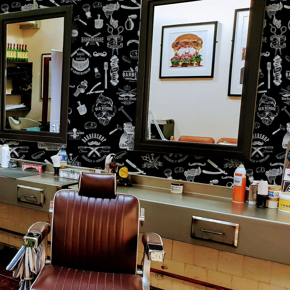 Papel de Parede Adesivo Casual Barbearia Cabeleireiro Preto e Branco - Medidas: 48 x 300 cm