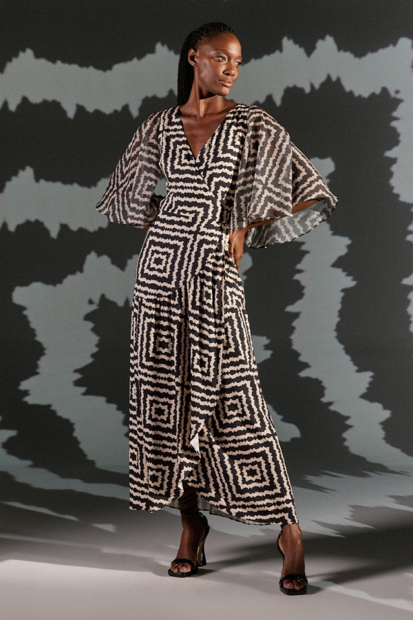 Encontraproduto.com.br - VESTIDO MIDI EST ANIMAL GRAFICO-EST ANIMAL GRAFICO