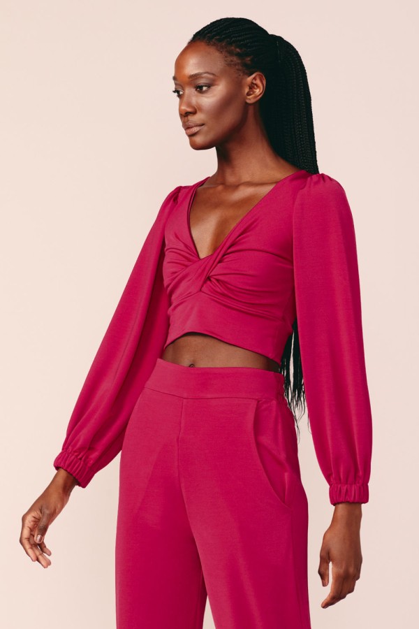 Encontraproduto.com.br - BLUSA CROPPED MOLETOM -CHERRY